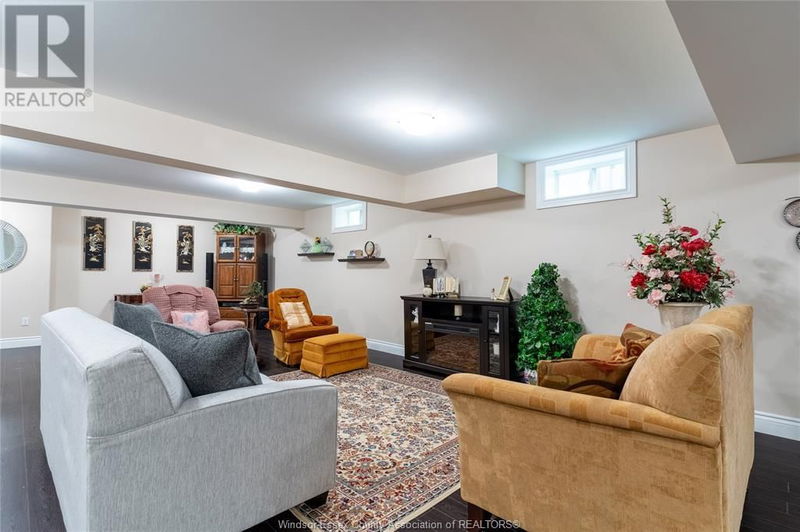 2217 ALEXANDRA null  Windsor, N9E4Y8 | Image 27