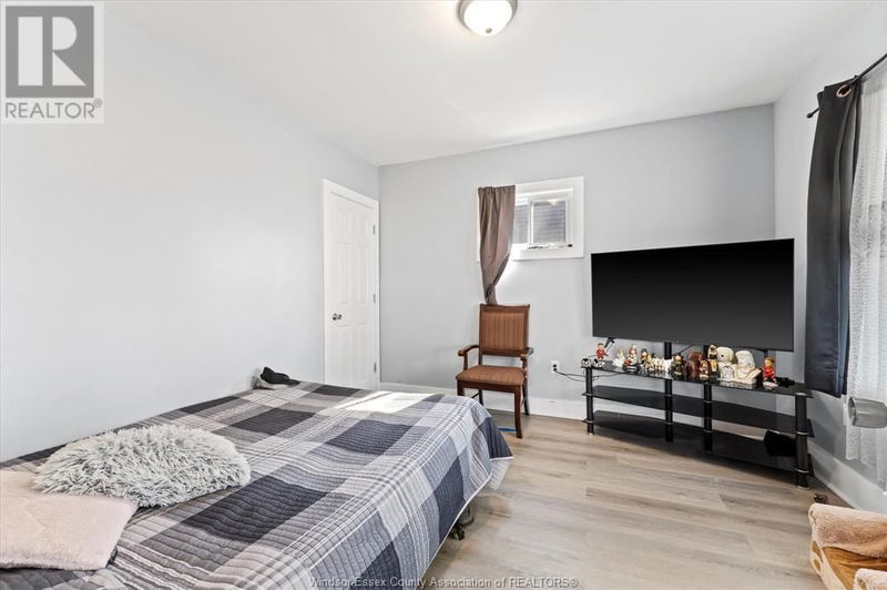 1112-1114 HICKORY Road  Windsor, N8Y3S3 | Image 13