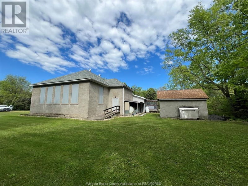 84 East West Road  Pelee Island, N0R1M0 | Image 4