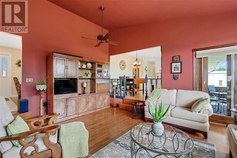 6541 MIDDLE Line  South Buxton, N0P1W0 | Image 20