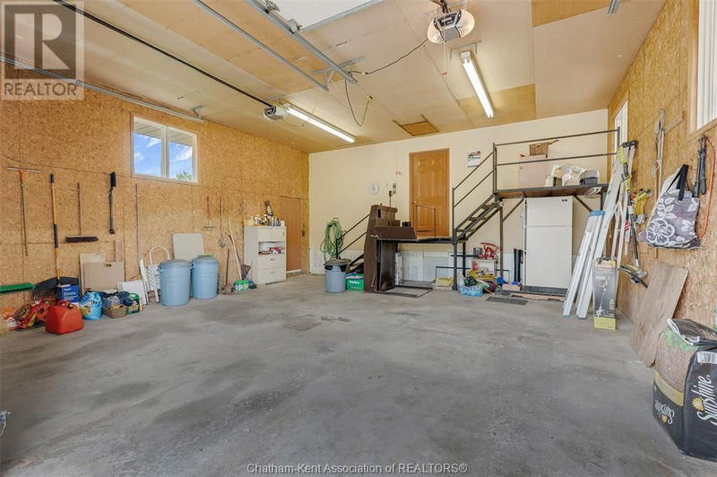 6541 MIDDLE Line  South Buxton, N0P1W0 | Image 31