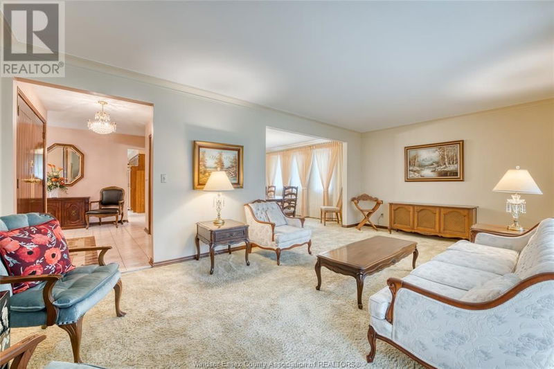 3440 DOUGALL null  Windsor, N9E1T1 | Image 6