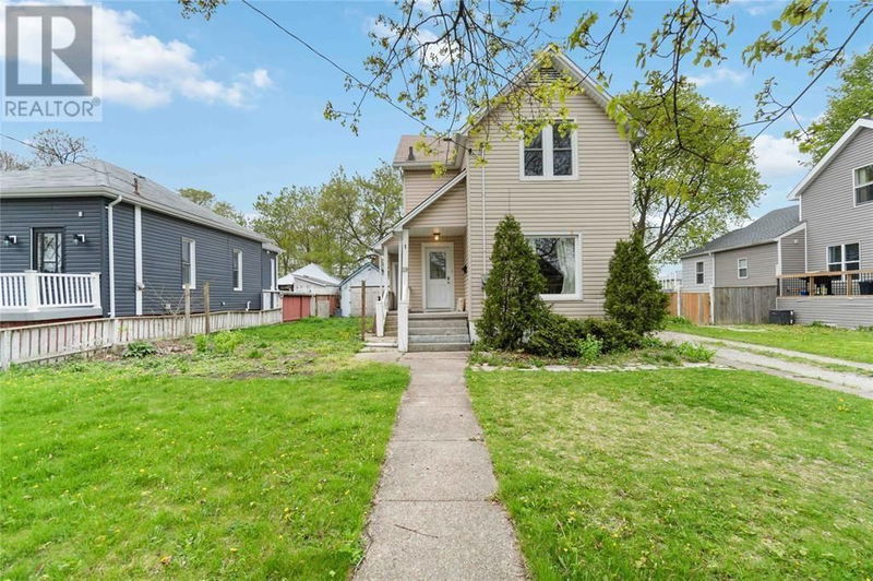 119 SAMUEL Street  Sarnia, N7T2X5 | Image 2