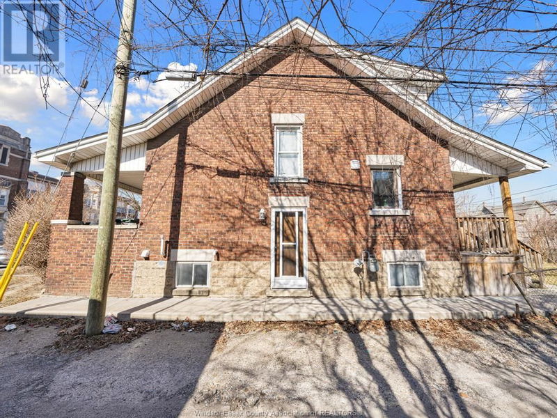 564 CURRY Avenue  Windsor, N9B2B9 | Image 21