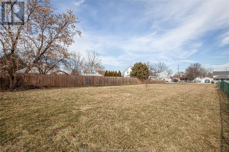 1123 ELGIN null  Wallaceburg, N8A3E5 | Image 5