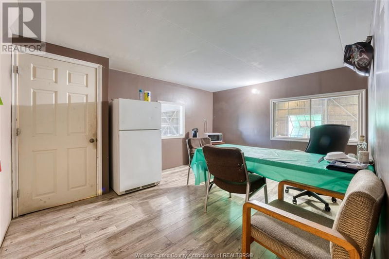 1725 ROSSI Drive  Tecumseh, N9A6J3 | Image 21