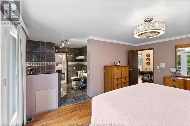 1000 RIVERDALE null  Windsor, N8S3N6 | Image 14