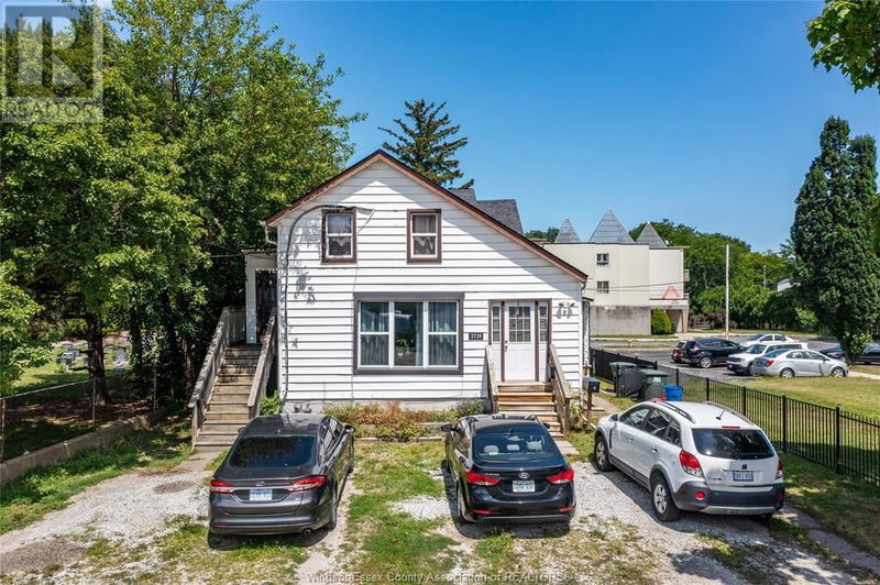 2724 PILLETTE Road  Windsor, N8T1R1 | Image 1