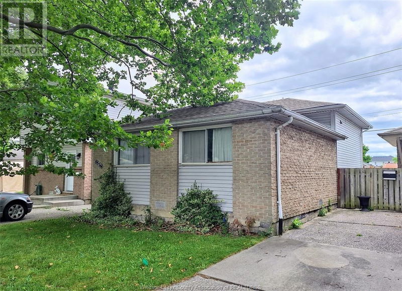 8576 DARLINGTON null  Windsor, N8S4M2 | Image 1