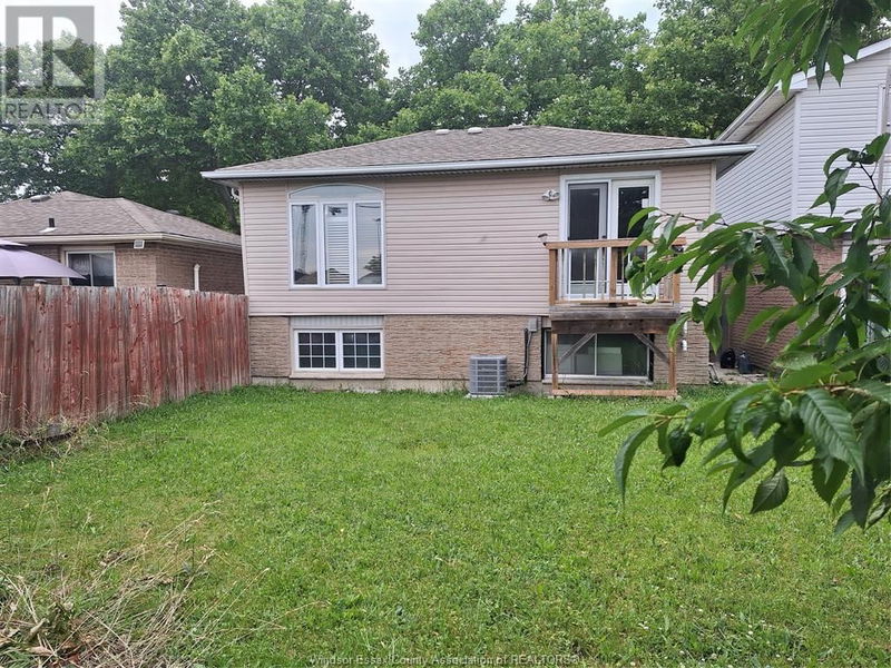 8576 DARLINGTON null  Windsor, N8S4M2 | Image 11