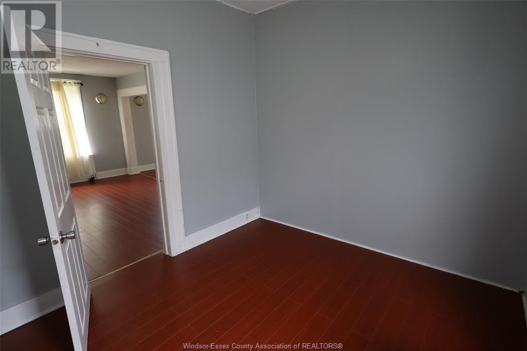 1602 DROUILLARD Unit# MAIN FLOOR Image 12