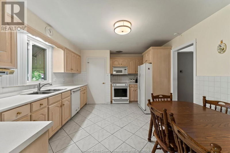 2705 DOMINION Boulevard  Windsor, N9E2M7 | Image 11