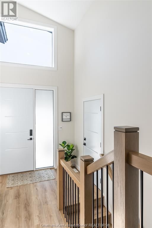 3 Clara Crescent  Chatham, N7M0R8 | Image 5