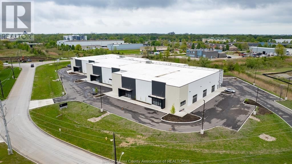 3610 MUNICH COURT Image 12