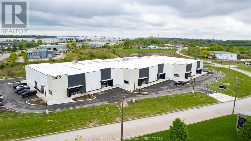 3610 MUNICH COURT Image 14