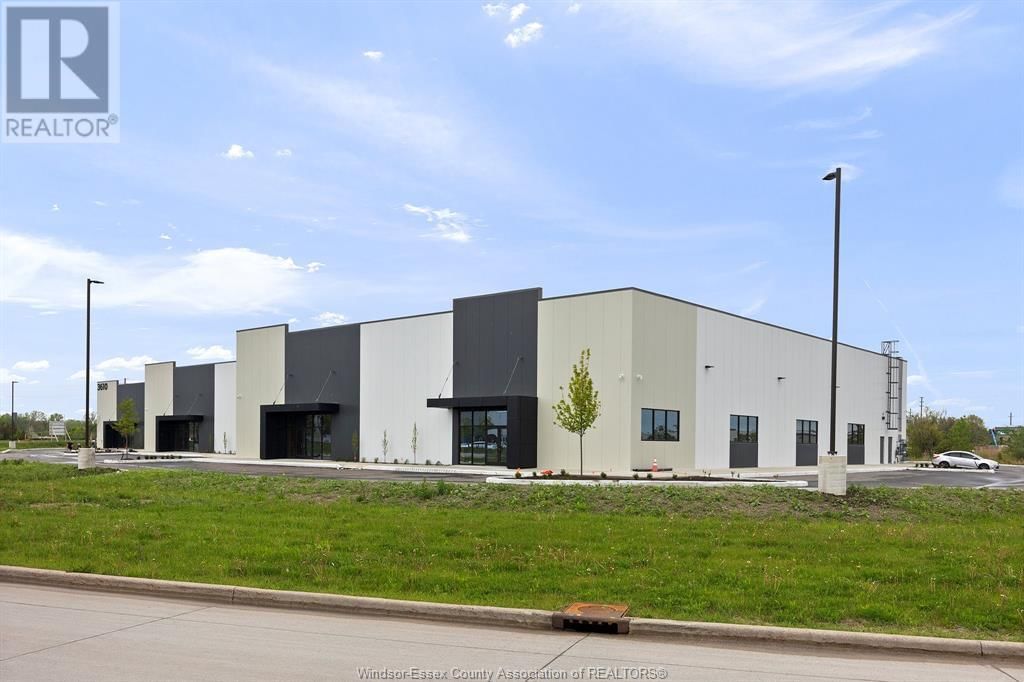 3610 MUNICH COURT Image 2