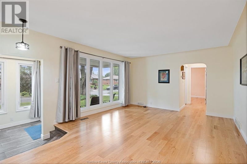 3698 MCKAY null  Windsor, N9E2S2 | Image 4