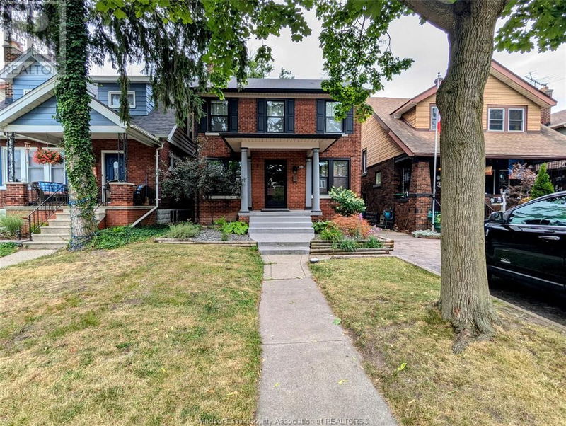 1563 Victoria Avenue  Windsor, N8X1P4 | Image 2