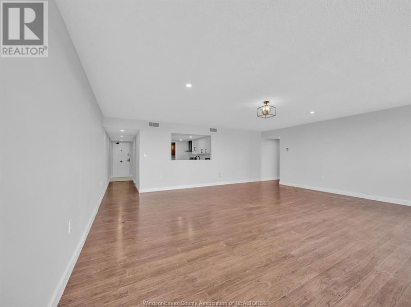  1201 - 380 PELISSIER Street  Windsor, N9A6V7 | Image 16