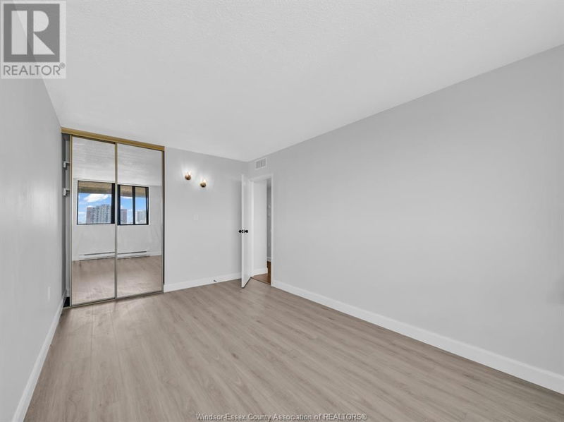  1201 - 380 PELISSIER Street  Windsor, N9A6V7 | Image 21