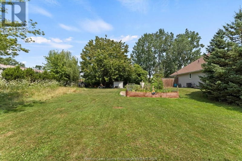 LOT 57 & 5 WILLOW BEACH Road  Amherstburg, N9V2Y8 | Image 9