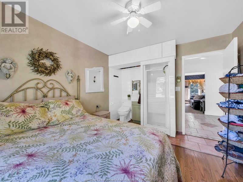 77 PRINCE ALBERT Street North Kingsville, N9Y1J8 | Image 23