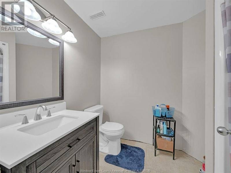 985 REVLAND null  Tecumseh, N8N5B1 | Image 27