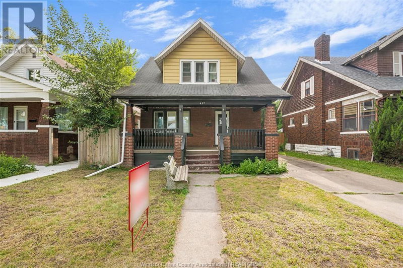 437 INDIAN Road  Windsor, N9C2M5 | Image 2