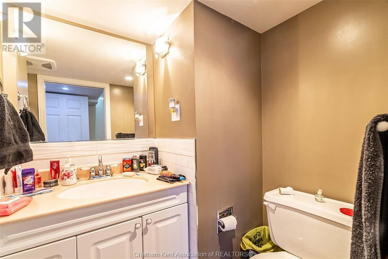 266 Grand Avenue West Chatham, N7L1C1 | Image 25