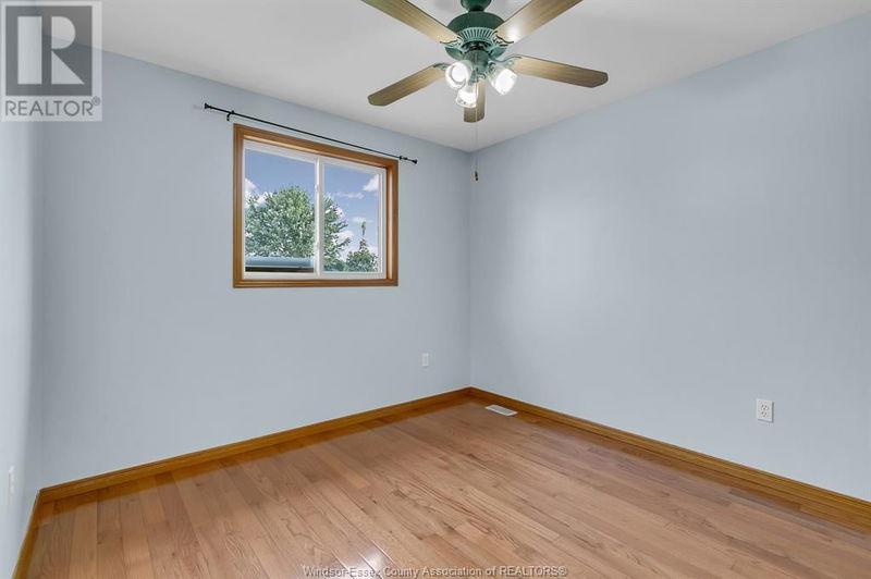 822 SILVERDALE null  Windsor, N9G2V9 | Image 15