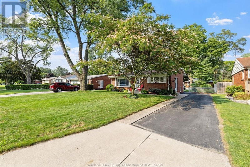 3574 WOODLAND null  Windsor, N9E1Z8 | Image 3