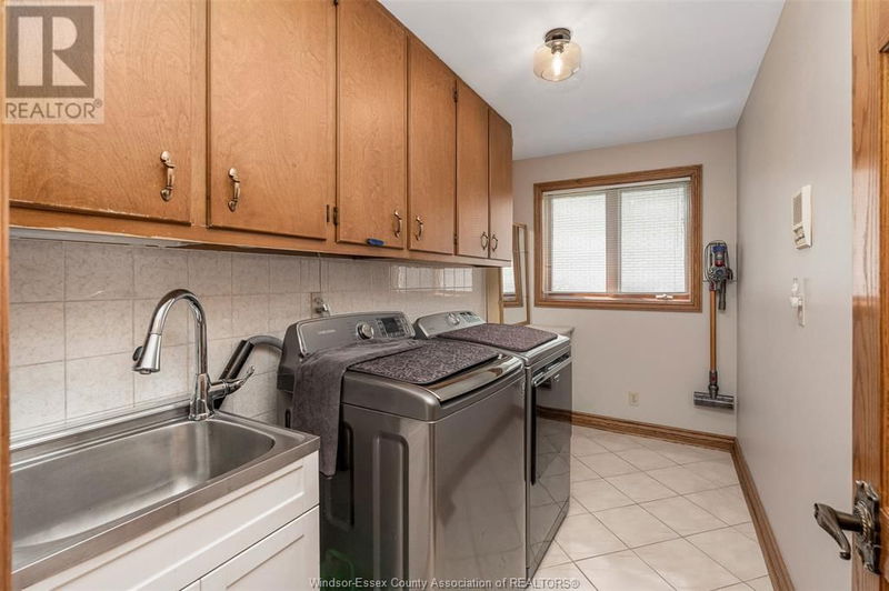 593 DORSET null  Tecumseh, N8N3L1 | Image 32