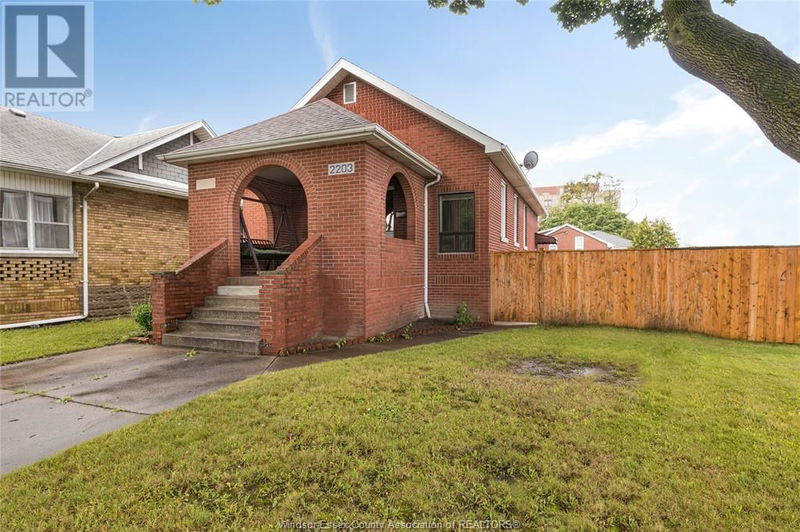 2203 TURNER null  Windsor, N8W3K4 | Image 2