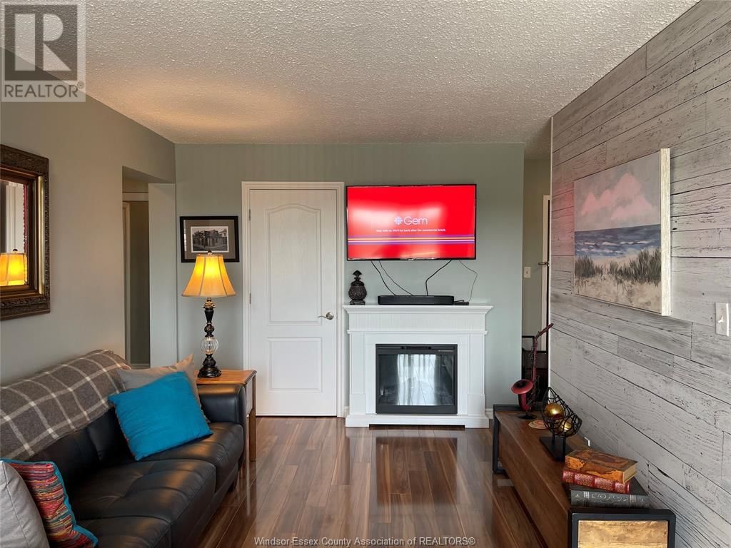 120 PICKERING DRIVE Unit# 503 Image 11