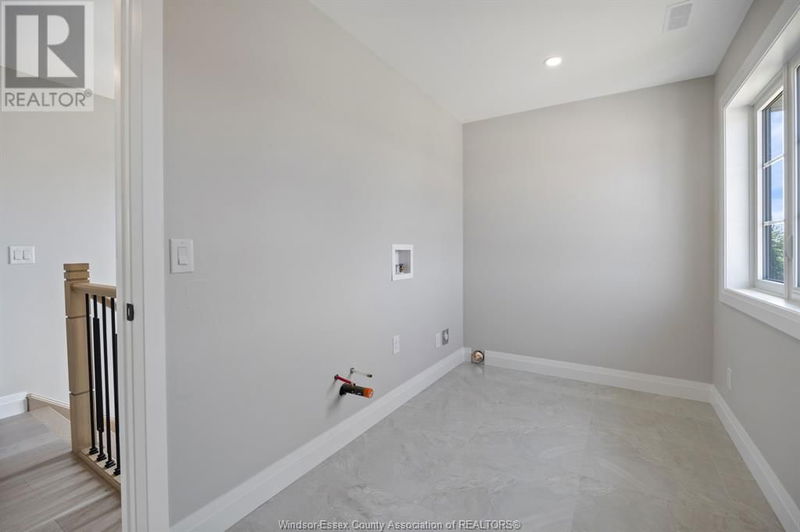 113 BEAR Street  Essex, N8M2X5 | Image 35