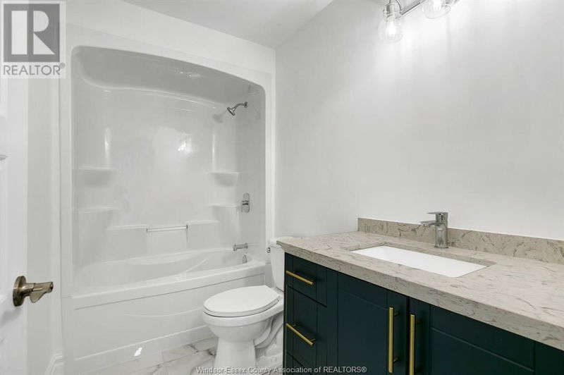 1708 MARK Avenue  Windsor, N9B3G8 | Image 32