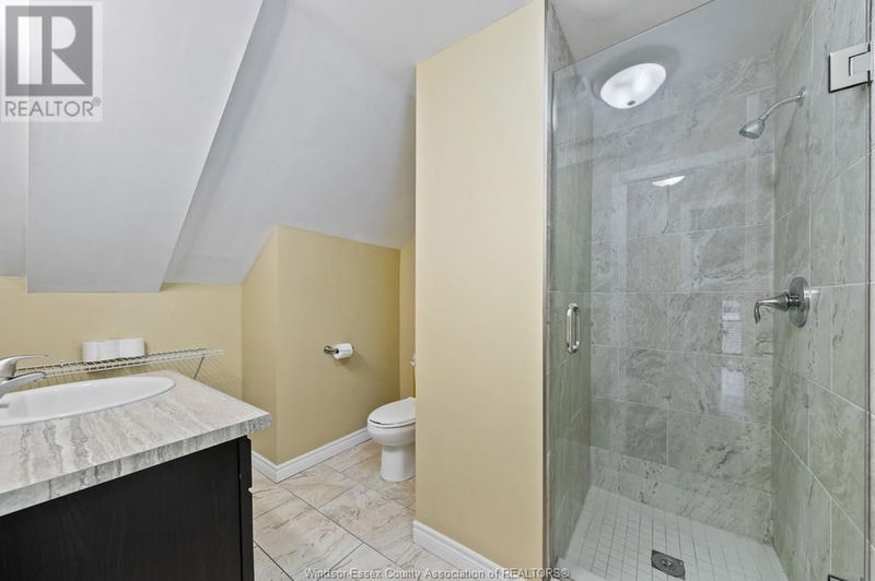 1580 OUELLETTE null  Windsor, N8X1K7 | Image 34