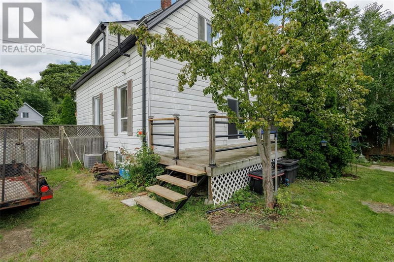 379 MAXWELL Street  Sarnia, N7S2Y2 | Image 11