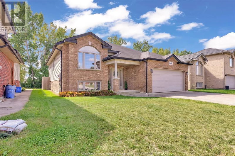 361 WHITE Crescent  Amherstburg, N9V4C7 | Image 3