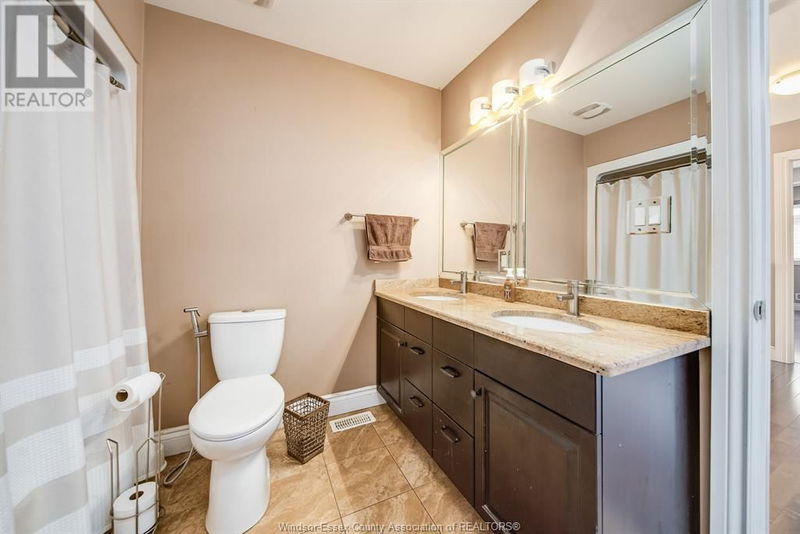 2264 DANDURAND Boulevard  Windsor, N9E4Z7 | Image 21