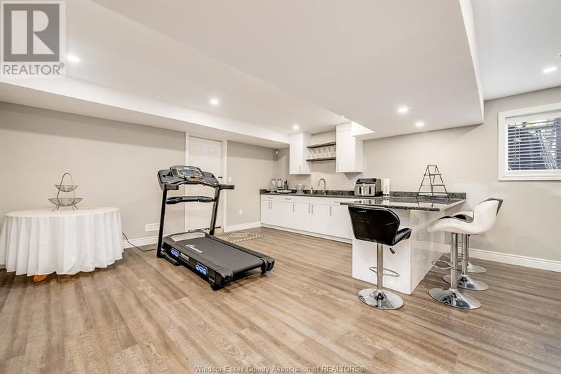 2264 DANDURAND Boulevard  Windsor, N9E4Z7 | Image 23