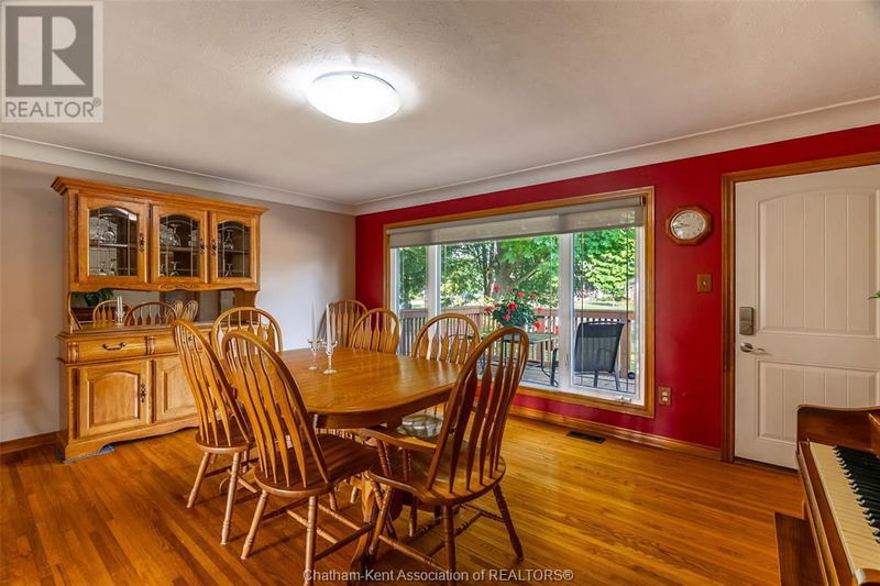 944 MCNAUGHTON Avenue East Chatham, N7L0E4 | Image 13