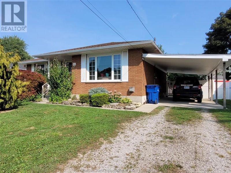 50 Warwick Drive  Wallaceburg, N8A3N4 | Image 1