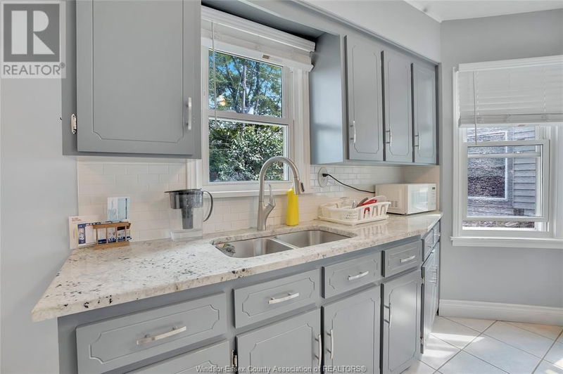 1418 PILLETTE Road  Windsor, N8Y3B9 | Image 10