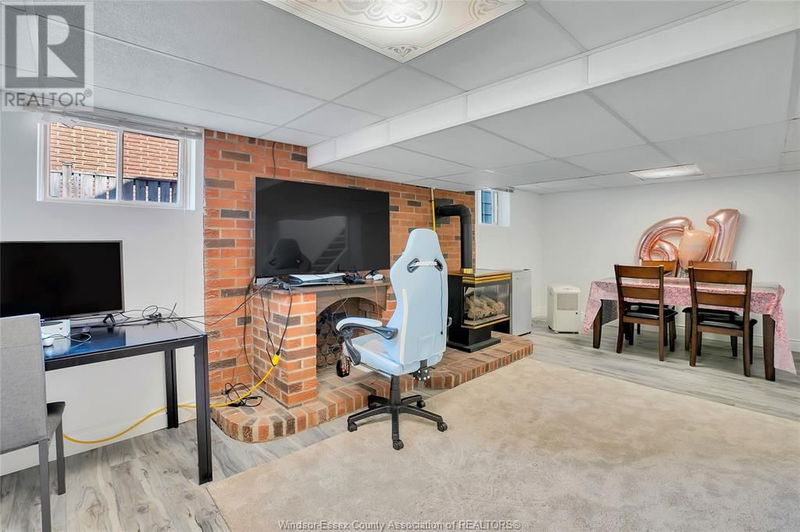 1418 PILLETTE Road  Windsor, N8Y3B9 | Image 11