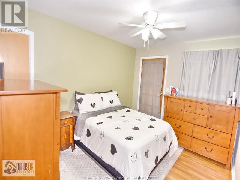 820 SCOFIELD null  Windsor, N9G1L5 | Image 17