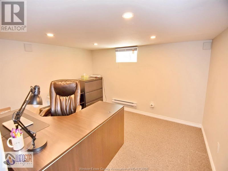 820 SCOFIELD null  Windsor, N9G1L5 | Image 31