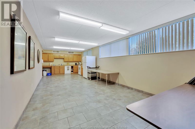  305 - 320 VILLAGE GROVE Drive  Tecumseh, N8N4X7 | Image 26