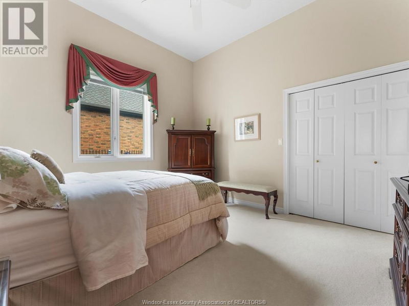 163 CLUBVIEW null  Amherstburg, N9V3Z1 | Image 27