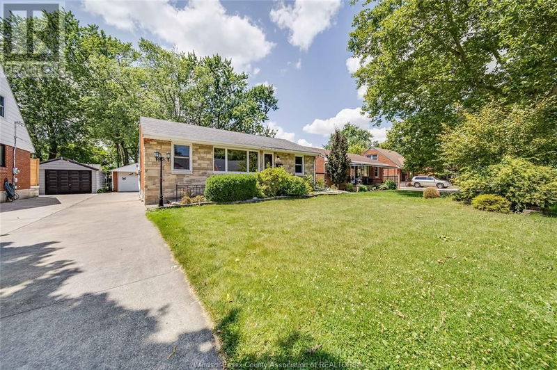 1069 PARKVIEW null  Windsor, N8S2X6 | Image 1